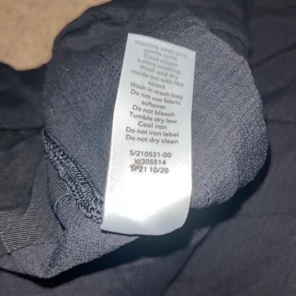 Athleta Trekkie Hike Pant Ripstop Cinch Ankles Black 20 - Picture 12 of 12